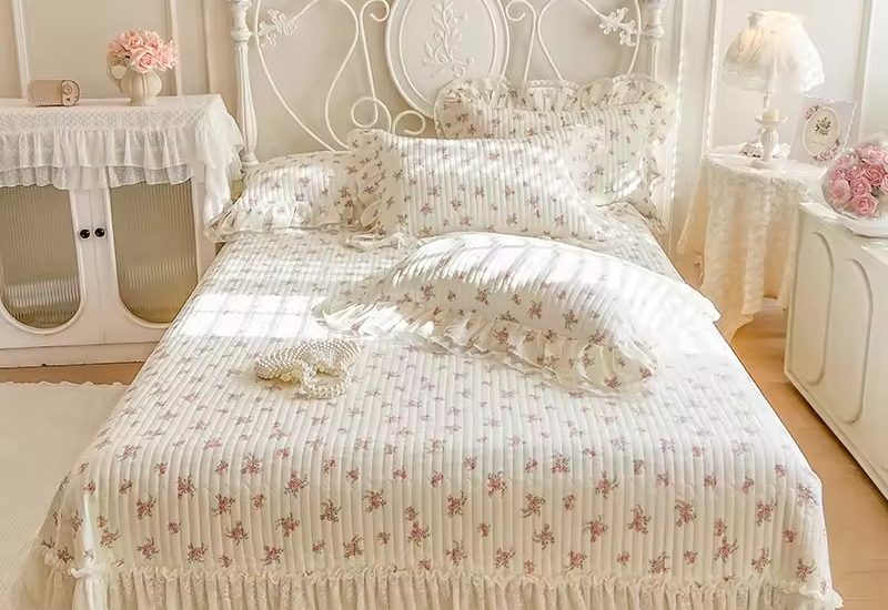 how to use a coverlet